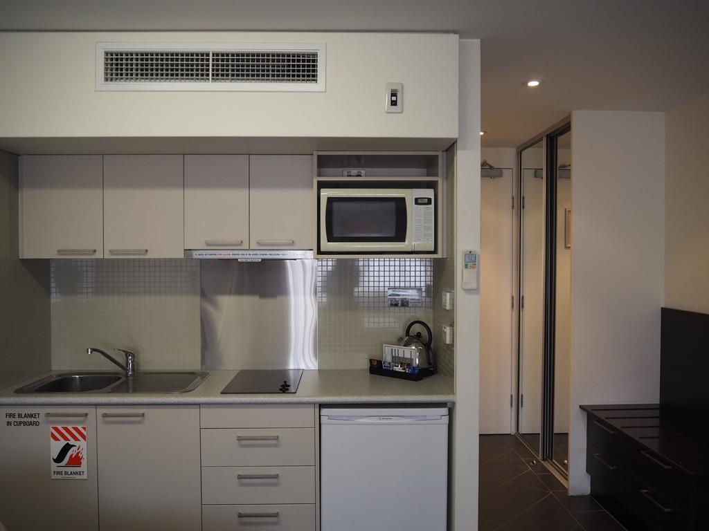 St Ives Apartments Хоубарт Екстериор снимка