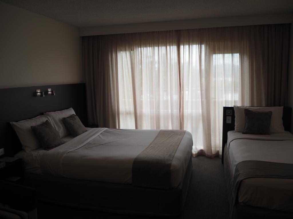 St Ives Apartments Хоубарт Екстериор снимка
