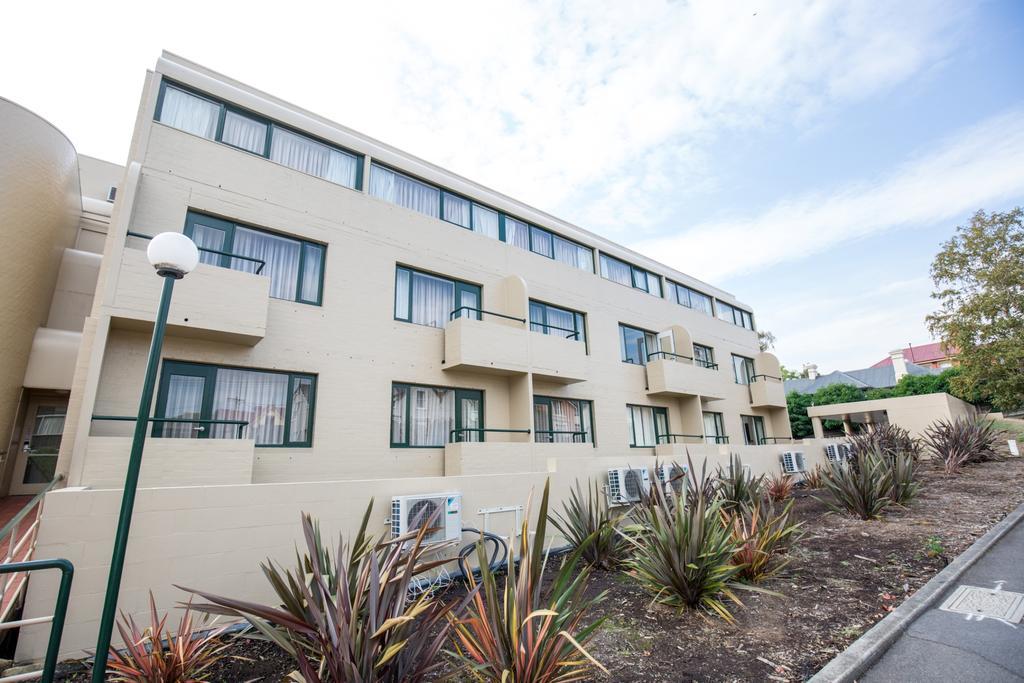 St Ives Apartments Хоубарт Екстериор снимка