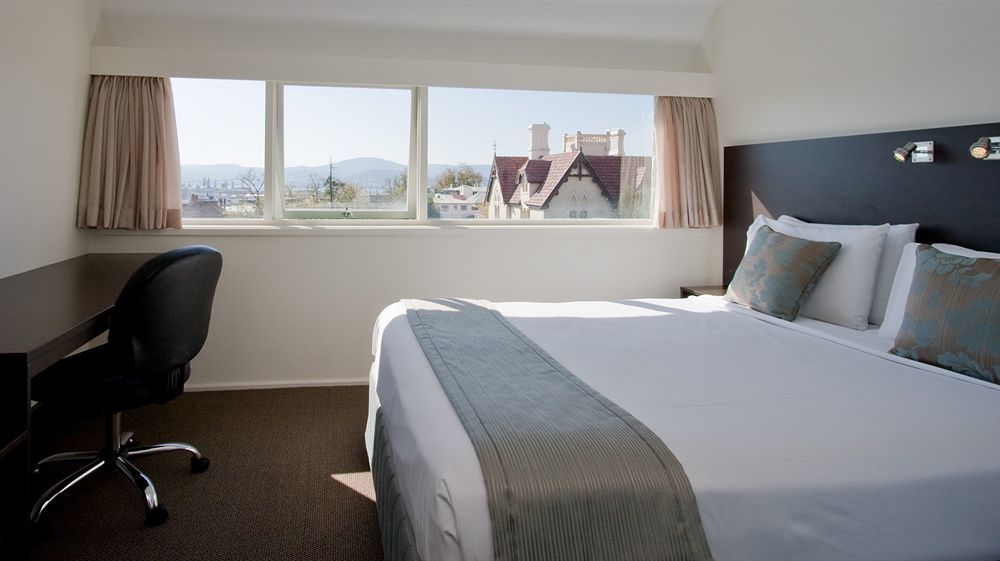 St Ives Apartments Хоубарт Екстериор снимка