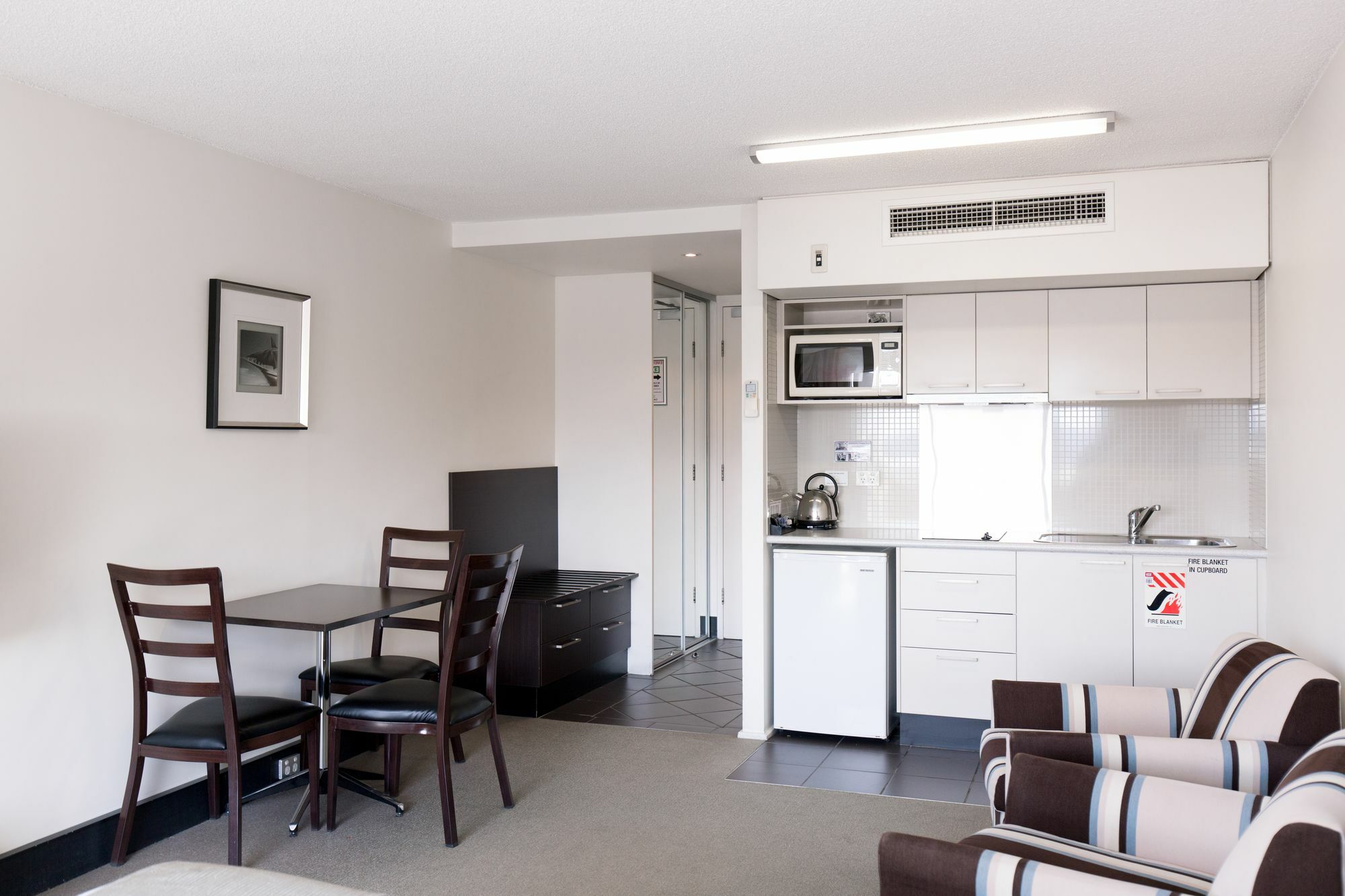 St Ives Apartments Хоубарт Екстериор снимка